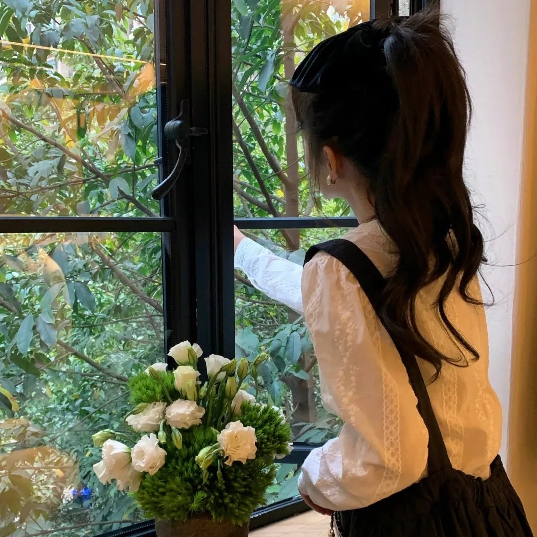 小龙虾游山庄